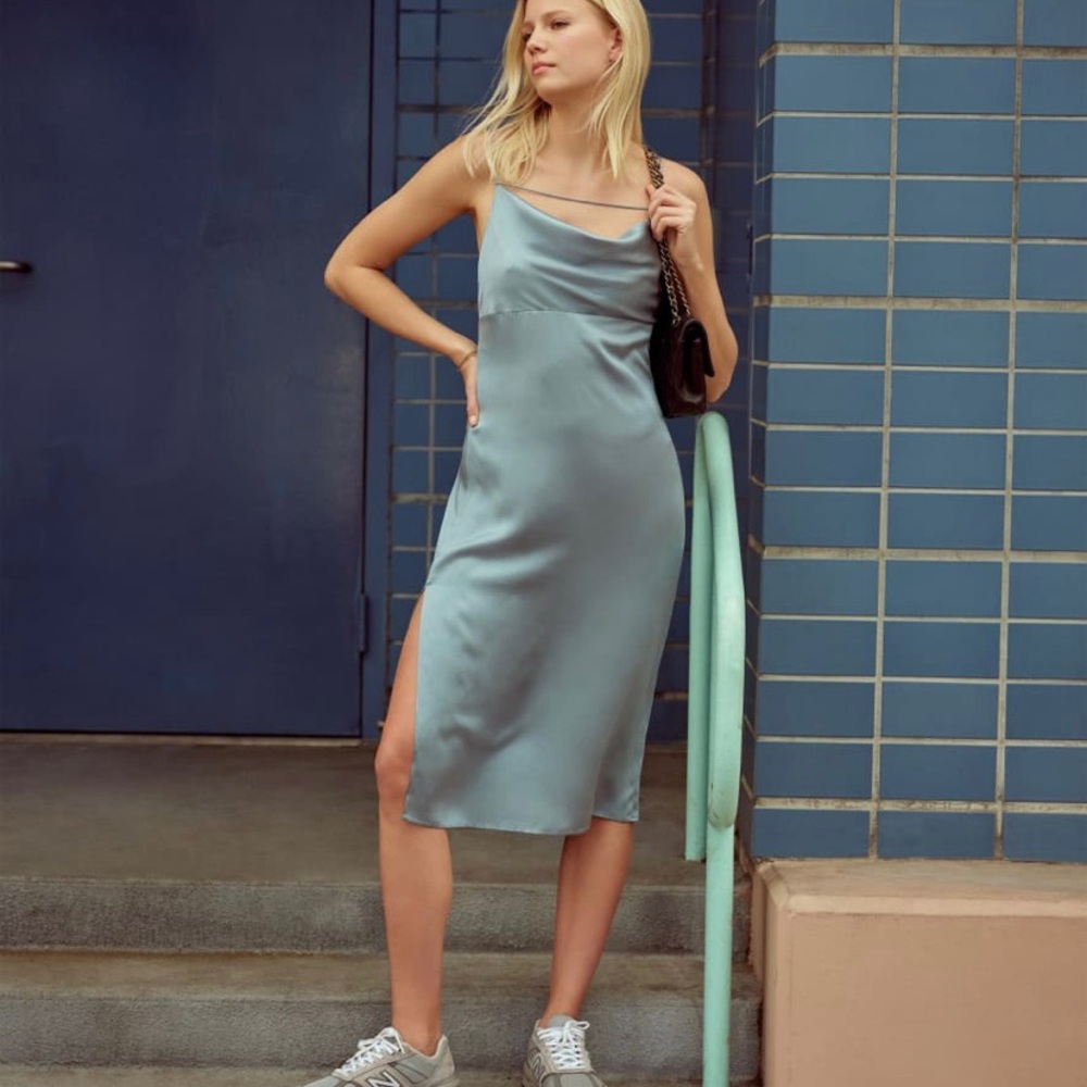 REFORMATION Meta Silk Dress in Dusty Blue Sz 4 - Picture 6 of 11